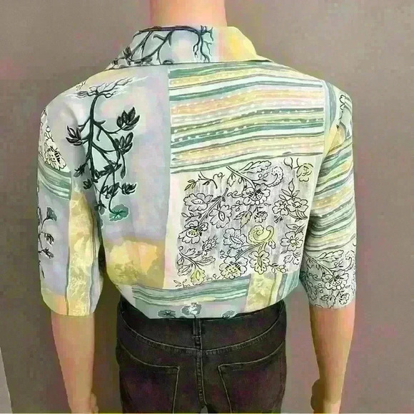Vintage oversized pastel yellow floral button down short sleeves blouse - Picture 4 of 8